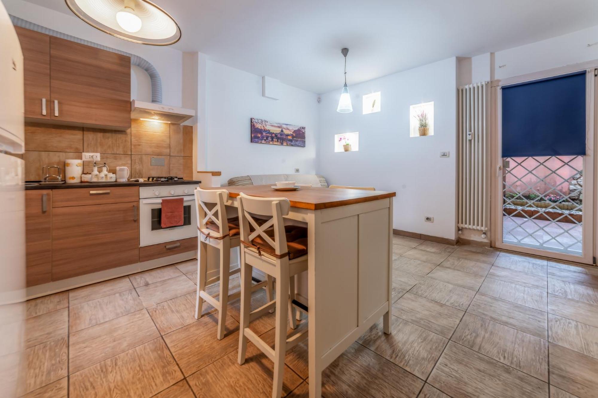 Apartment Casa Sincera - Ospedale Gemelli & Metro Battistini Rom